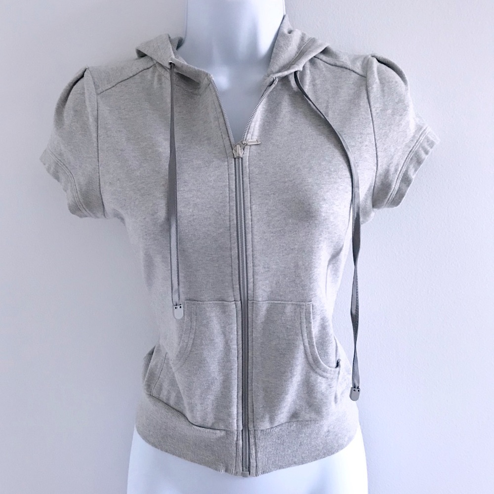 NWOT La Vie En Rose Grey Cotton Short Sleeve Hoodie Zip Up Lounge Sweater XS / S
